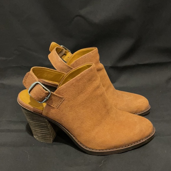 Lucky Brand heeled mule/bootie - Picture 2 of 4